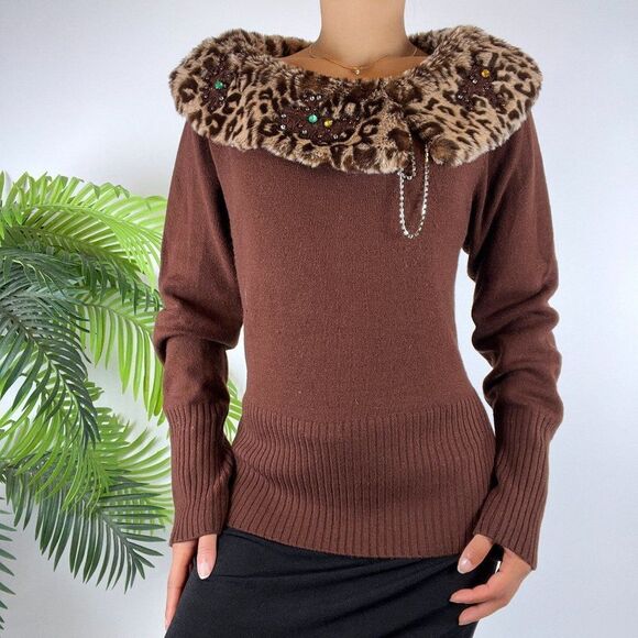 Vintage 90s Brown Beaded Faux Fur Classy Bedazzled Knit Winter Sweater Top / M - Picture 1 of 5
